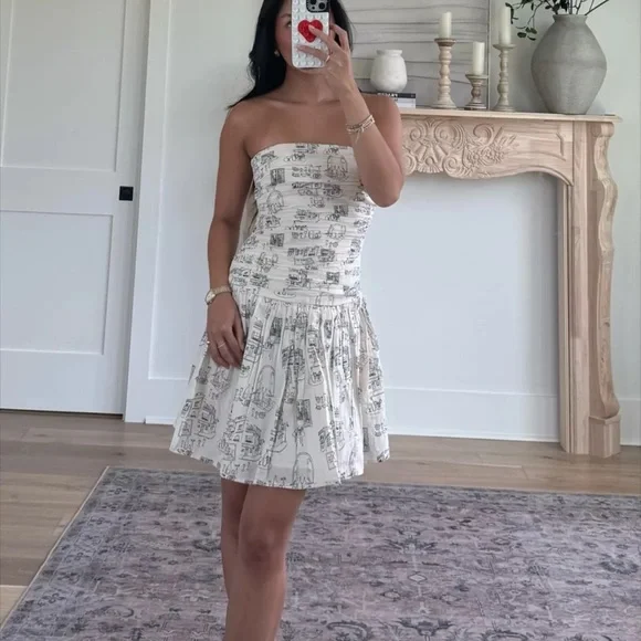 Abercrombie & Fitch Strapless Cream Mini Dress with Black Print - Picture 2 of 7